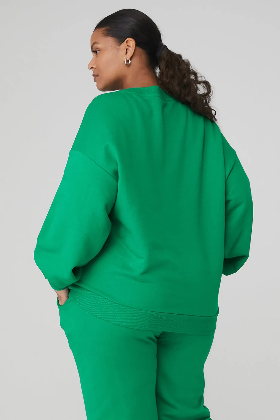 Accolade Crew Neck Pullover - Green Emerald