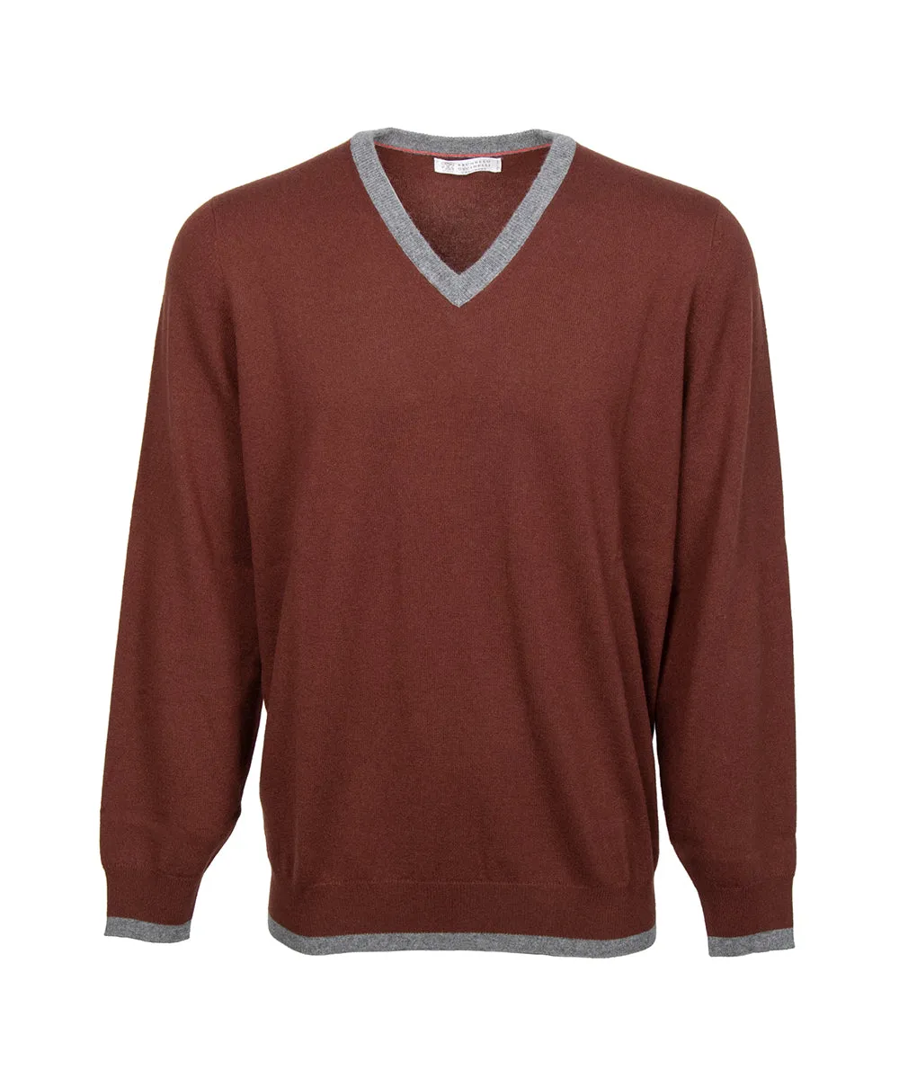 Brunello Cucinelli Classic V-Neck Cashmere Sweater in Burgundy