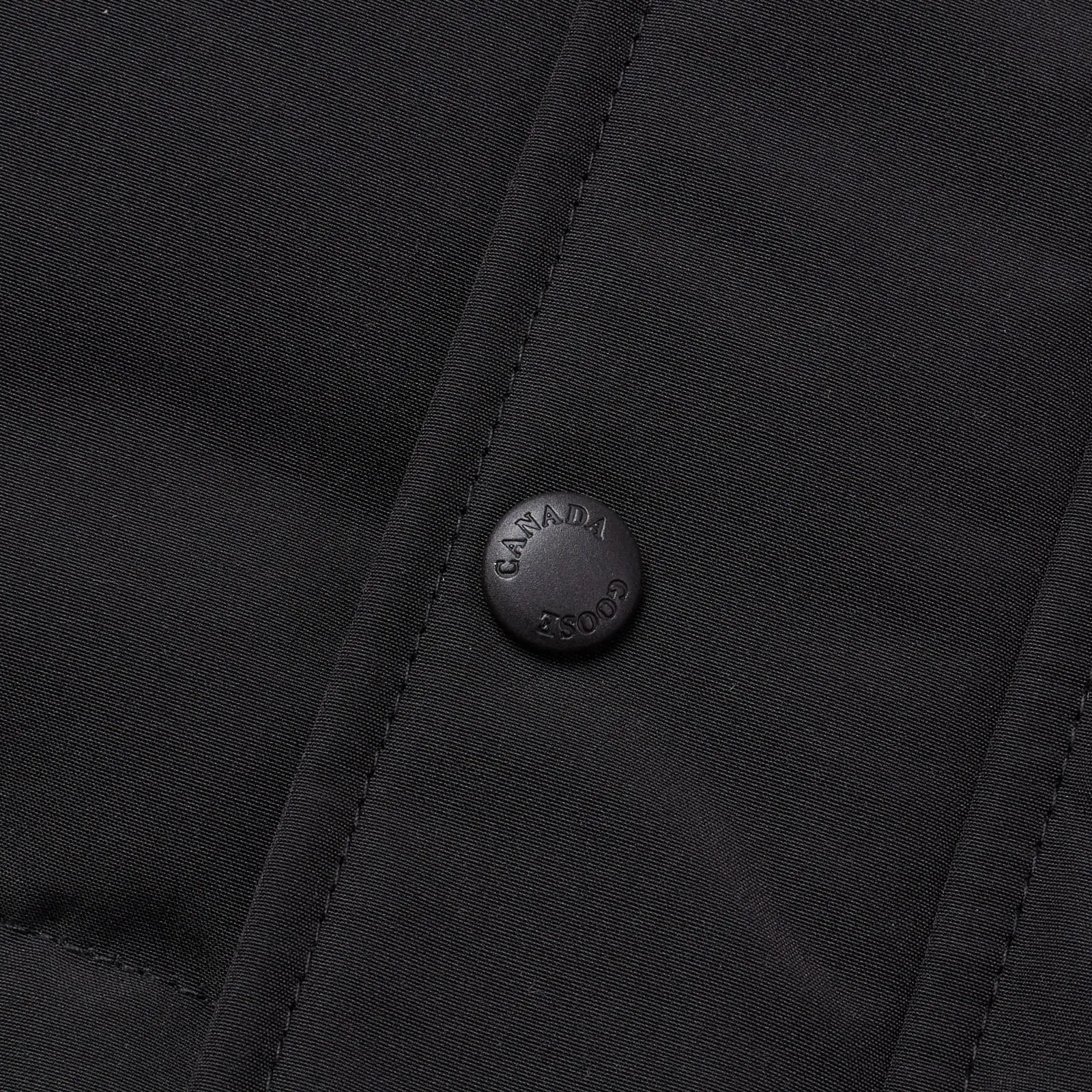 CANADA GOOSE Wyndham Parka 2048M 61 Black Down Jacket Coat