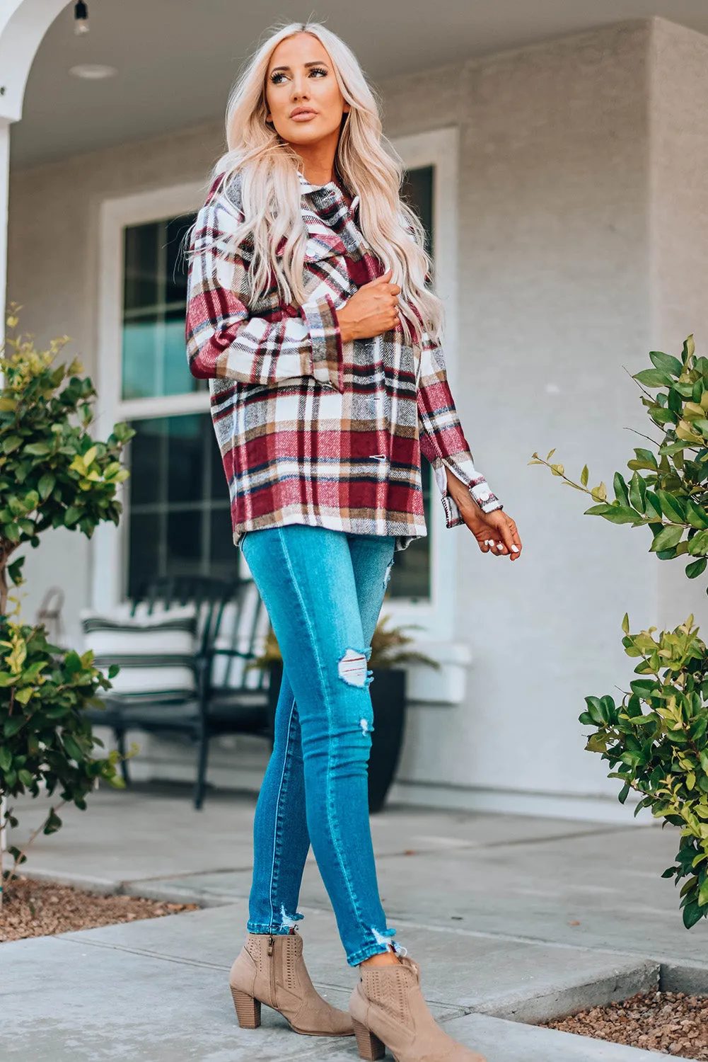 Geometric Plaid Print Pocketed Shacket