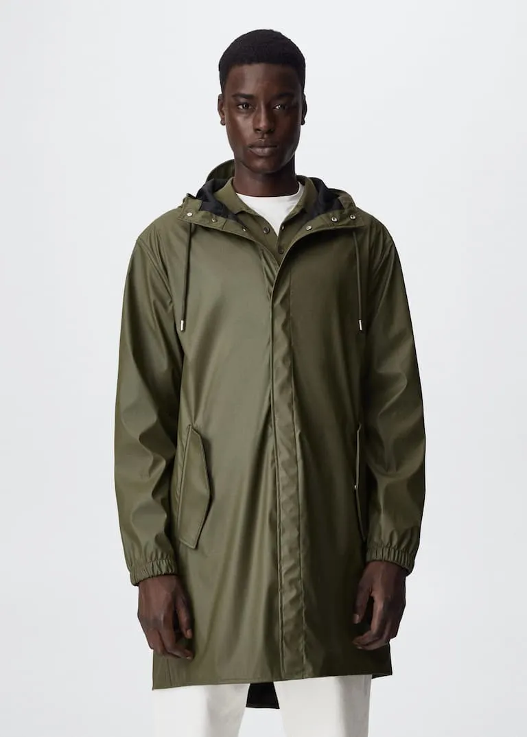 Hooded water-repellent parka