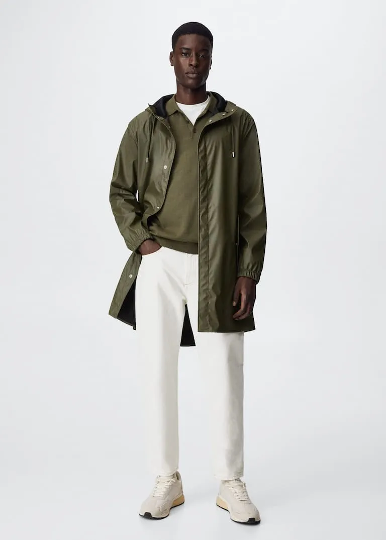 Hooded water-repellent parka