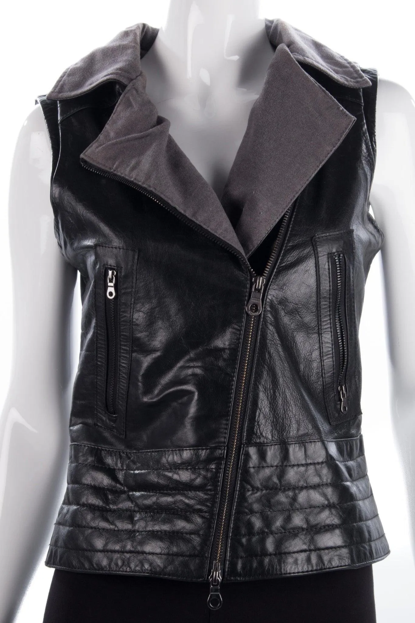 Leather Biker Style Waistcoat Lined Diagonal Zipper Black Size 8/10