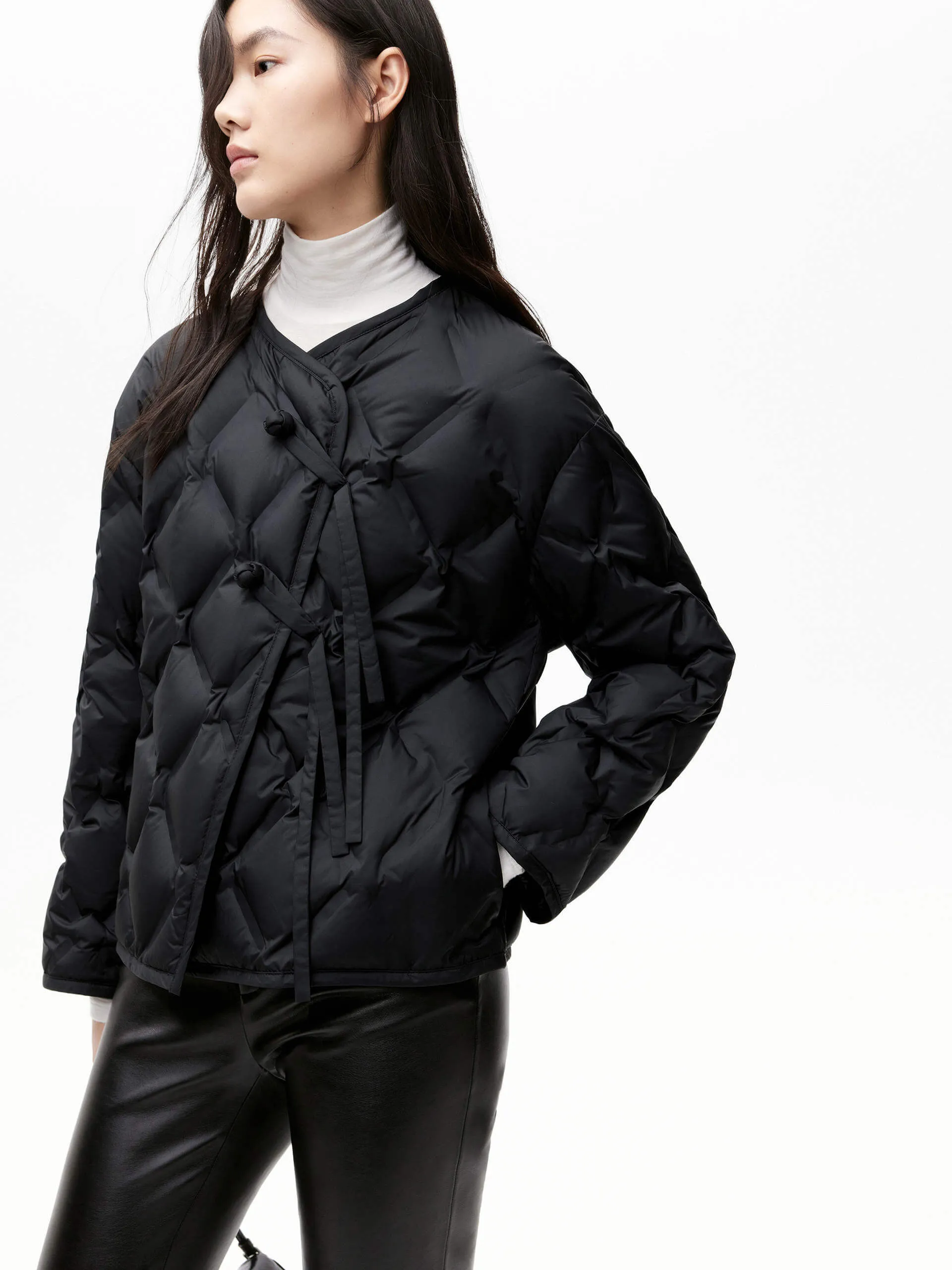 Lightweight Cropped Down Jacket