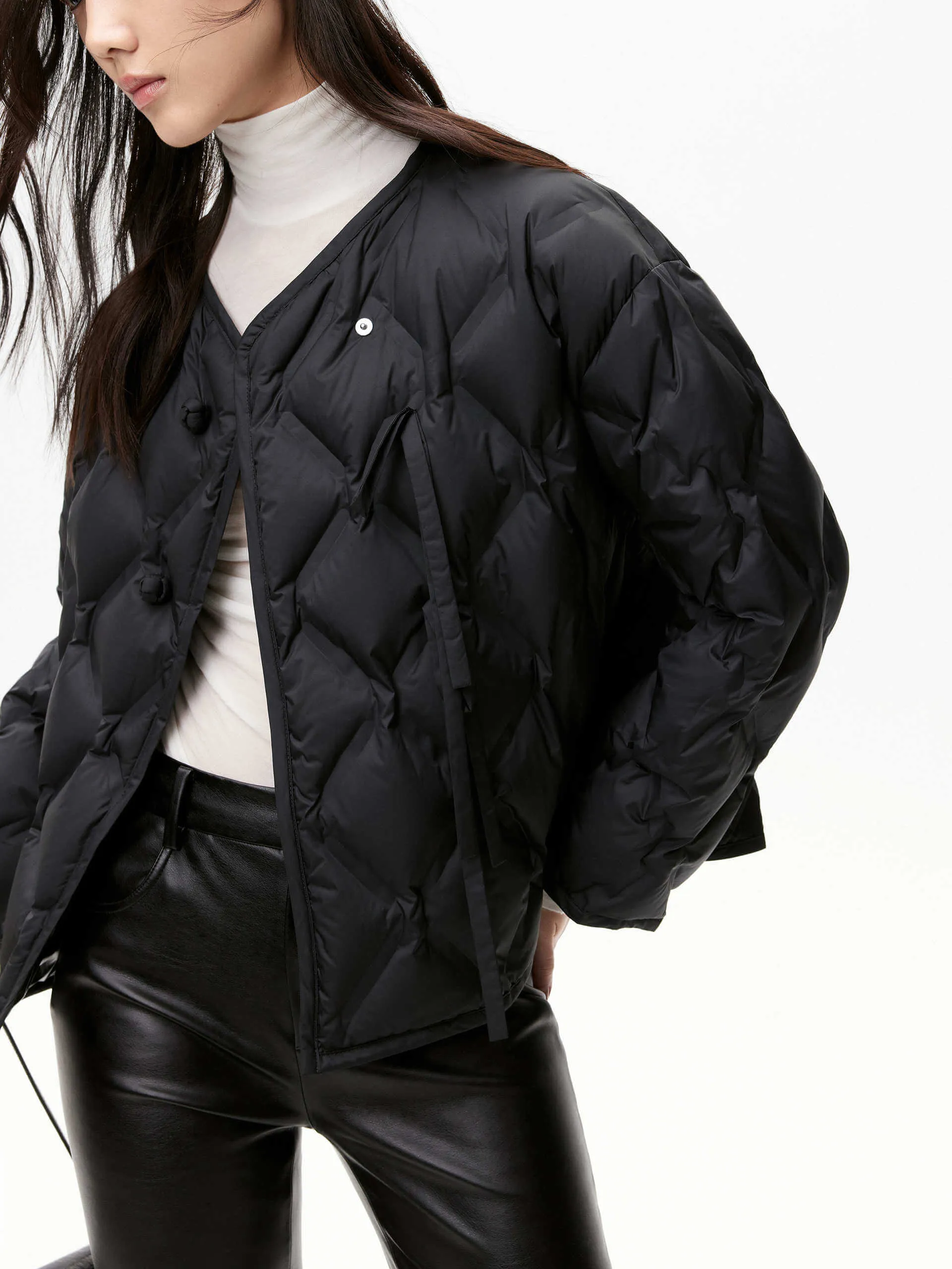 Lightweight Cropped Down Jacket