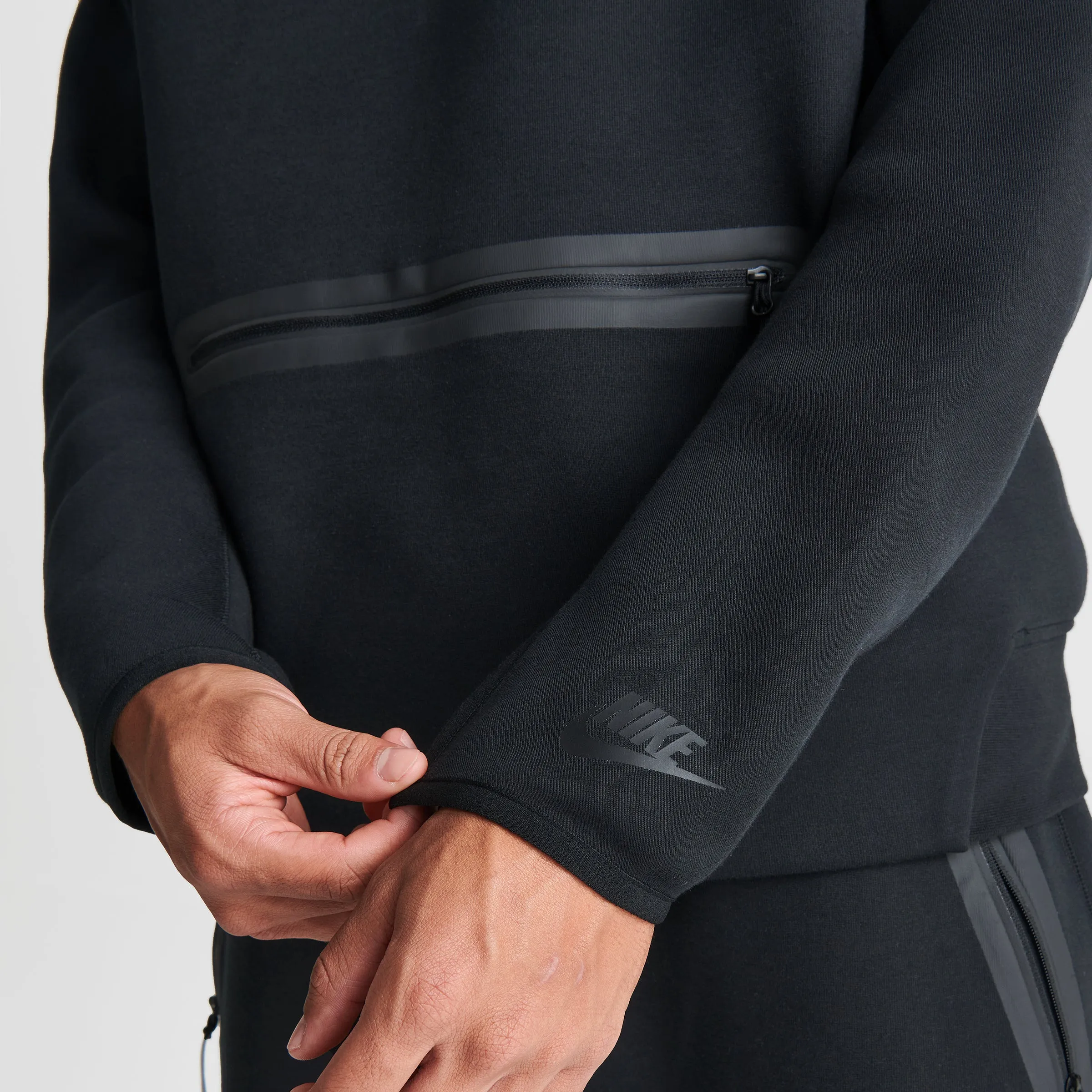 Nike Sportswear Tech Fleece Half-Zip Top / Black