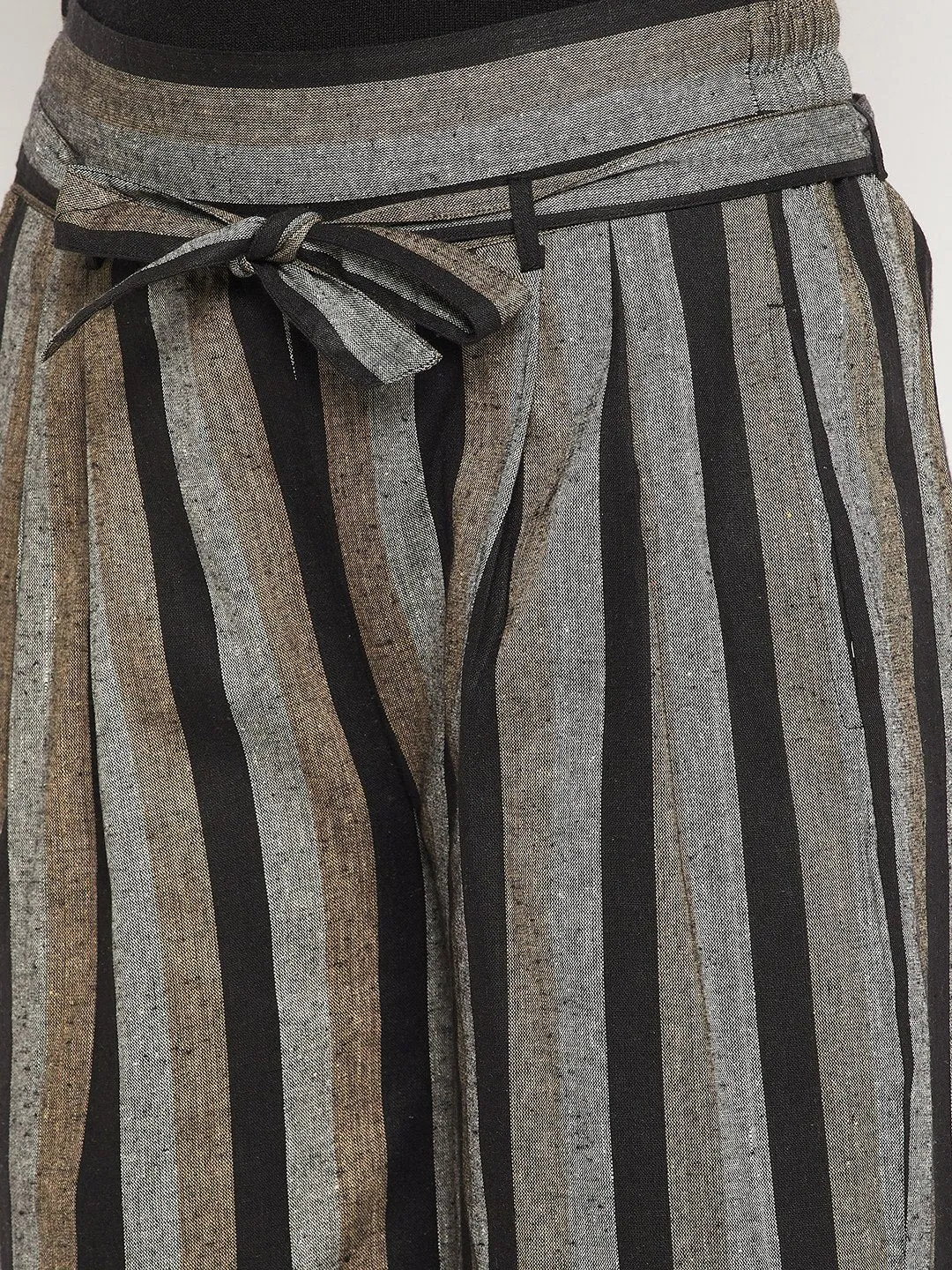 Striped Relaxed Flared Wrinkle Free Pleated Cotton Culottes