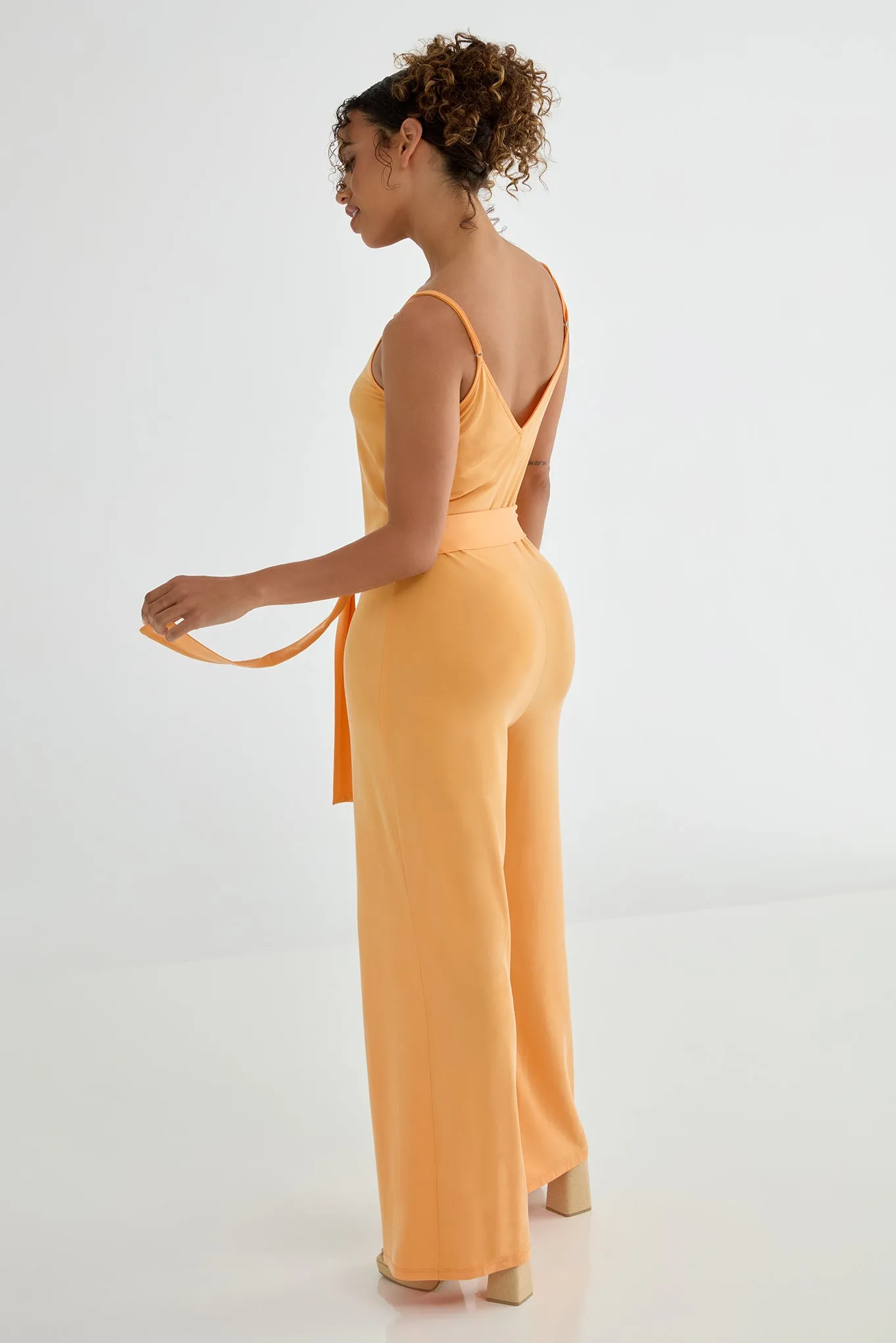 The Airy Jumpsuit: Tank - Flow Cupro - Tangerine